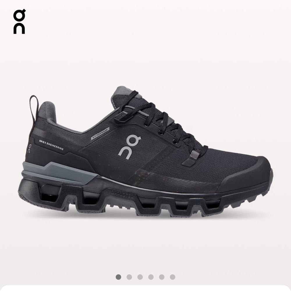 On Running Cloudwander Waterproof